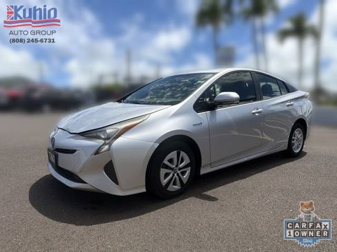 Used 2018 Toyota Prius Two FWD image 26