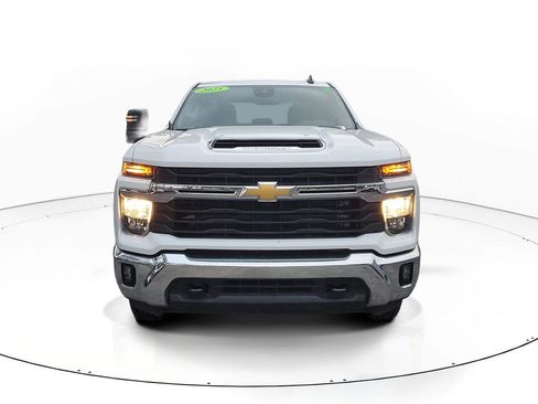 Used 2025 Chevrolet Silverado 2500 LT w/ Convenience Package image 2