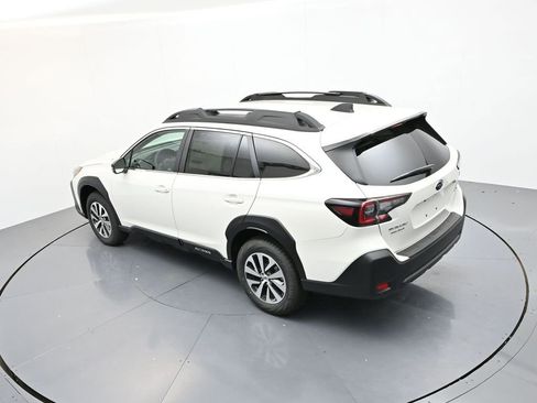 Used 2025 Subaru Outback Premium w/ Popular Package #1 AWD/4WD image 19