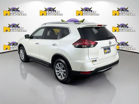 Used 2019 Nissan Rogue S image 7