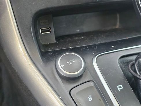 Used 2017 Ford Focus Titanium w/ Titanium Technology Package image 34