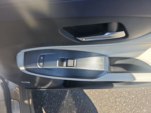 New 2026 Nissan Sentra SL w/ Floor Mat Package FWD image 31