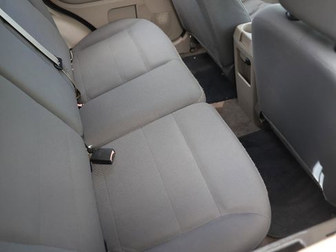 Used 2008 Ford Escape XLS FWD image 12