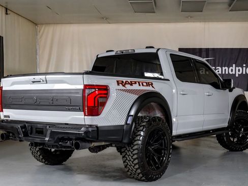 Used 2024 Ford F150 Raptor image 8