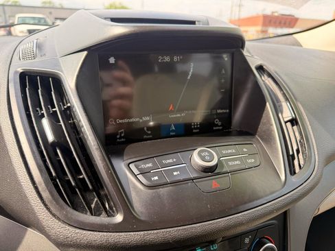 Used 2018 Ford Escape SEL w/ Ford Safe & Smart Package image 16