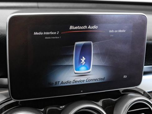 Used 2017 Mercedes-Benz GLC 300 4MATIC Coupe image 27