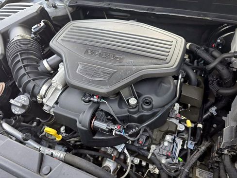 Used 2020 Cadillac XT5 Premium Luxury FWD image 11