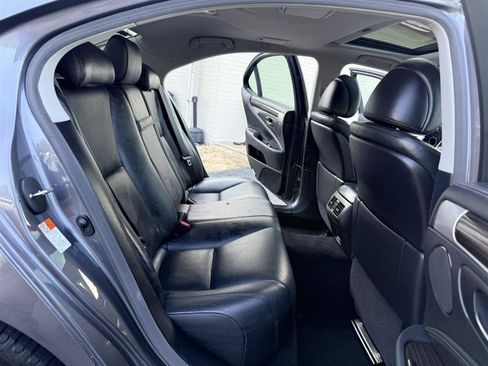 Used 2015 Lexus LS 460 AWD w/ Comfort Package image 18