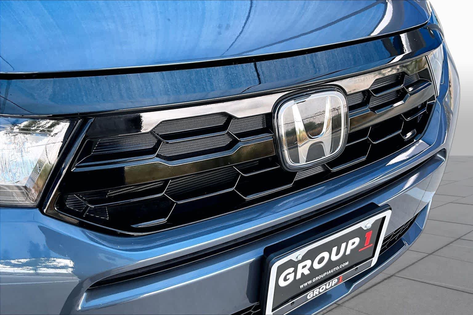 Used 2026 Honda Odyssey Touring image 29