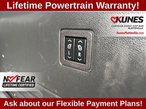 Used 2022 Chevrolet Traverse High Country image 16