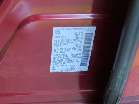 Used 2023 Nissan Pathfinder SV image 40