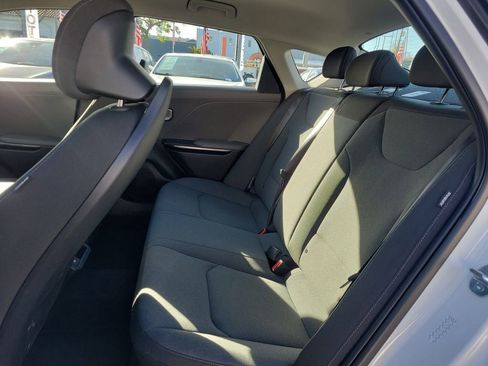 Used 2025 Kia K4 LXS image 13