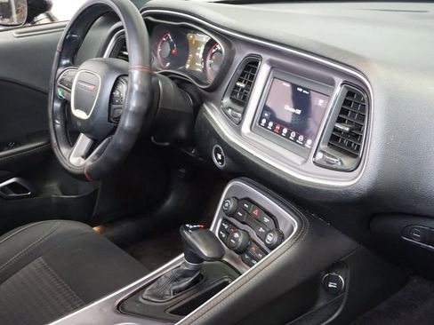 Used 2019 Dodge Challenger SXT w/ Blacktop Package image 13