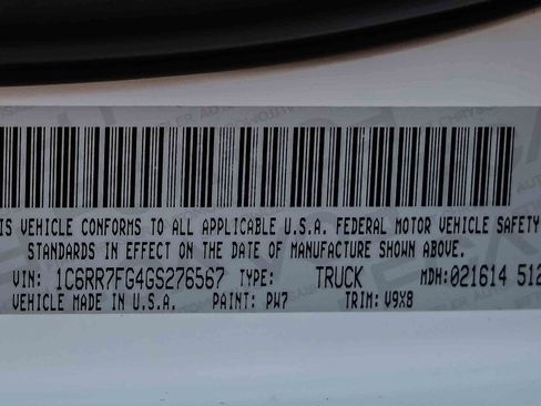 Used 2016 RAM 1500 Express image 29