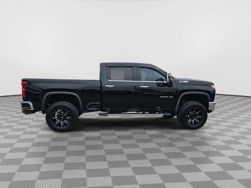 Used 2020 Chevrolet Silverado 2500 LTZ w/ LTZ Convenience Package AWD/4WD image 9