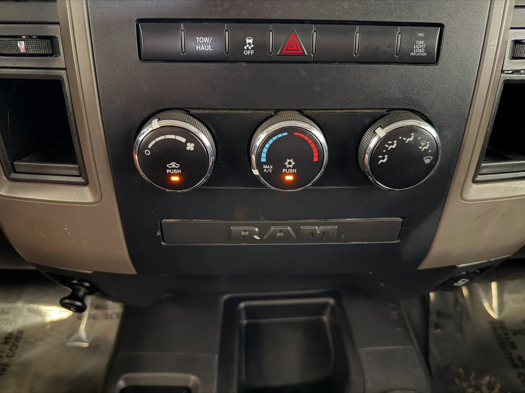 Used 2012 RAM 2500 ST w/ Popular Equipment Group AWD/4WD image 17