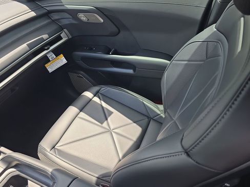 New 2027 Kia Telluride SX FWD image 16