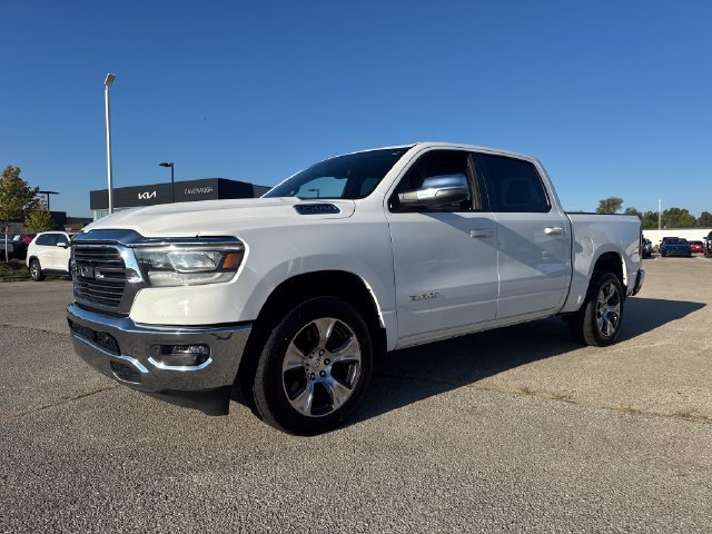 Used 2023 RAM 1500 Laramie AWD/4WD image 2