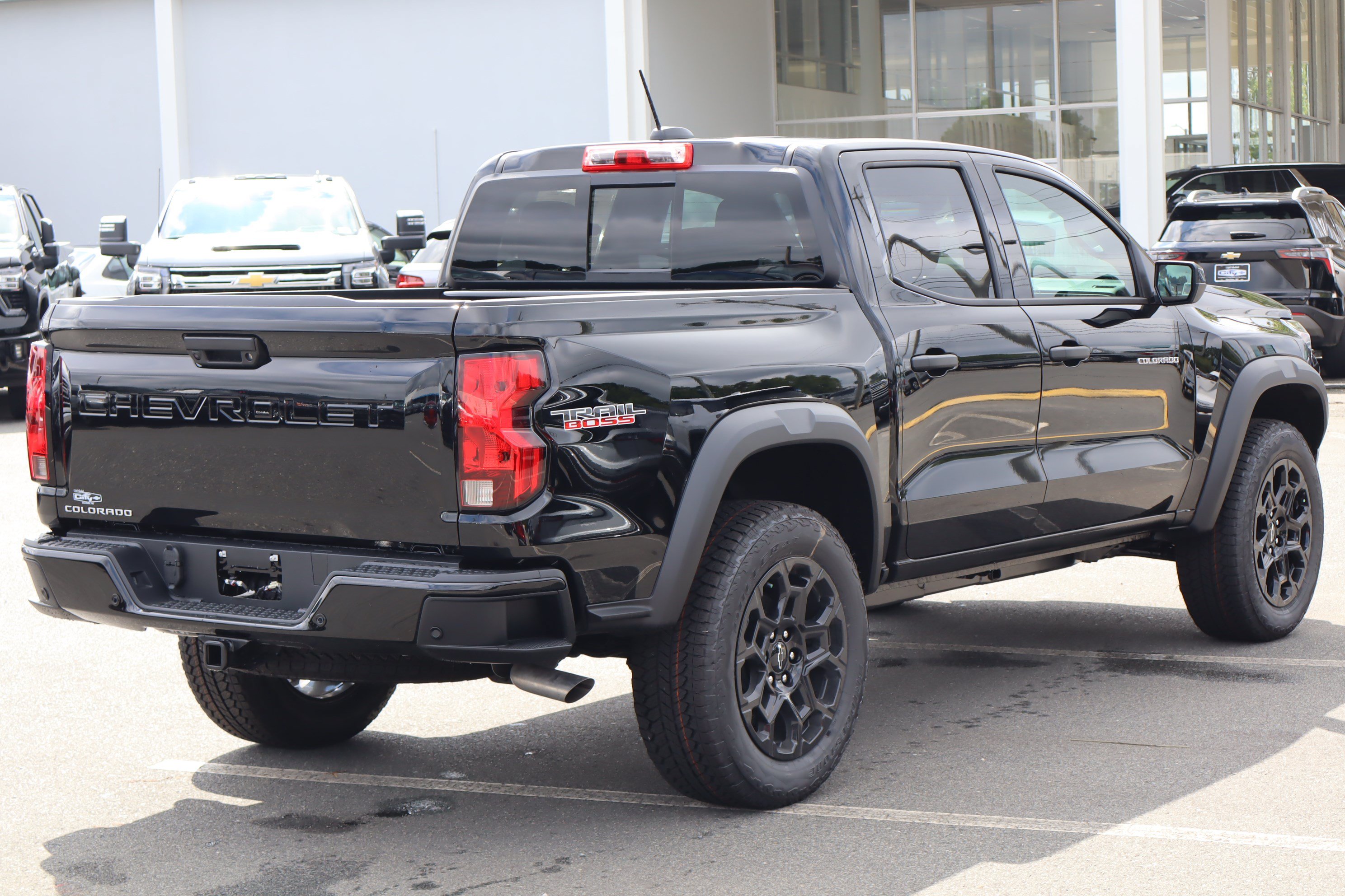 New 2026 Chevrolet Colorado Trail Boss AWD/4WD image 8