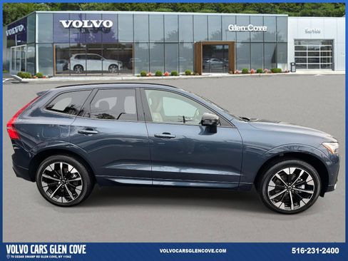 Used 2026 Volvo XC60 B5 Plus w/ Protection Package Premier image 5