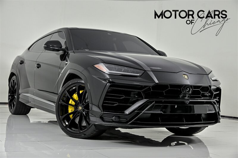 Used 2021 Lamborghini Urus AWD/4WD image 1