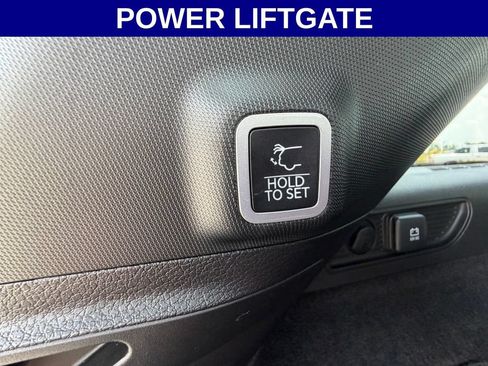 Used 2024 Jeep Grand Cherokee Trailhawk AWD/4WD image 13