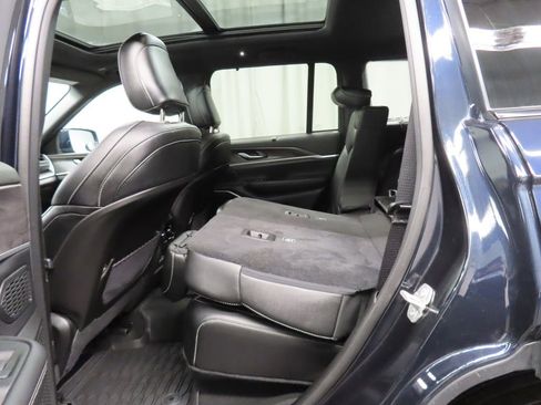 Used 2025 Jeep Grand Cherokee Limited w/ Luxury Tech Group II AWD/4WD image 53