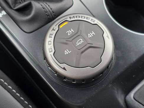 New 2026 Ford Bronco Outer Banks AWD/4WD image 26