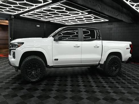 New 2026 Chevrolet Colorado Z71 w/ Technology Package AWD/4WD image 10
