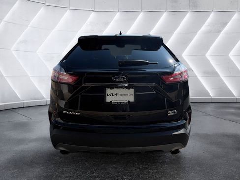 Used 2019 Ford Edge SEL w/ Equipment Group 201A AWD/4WD image 4