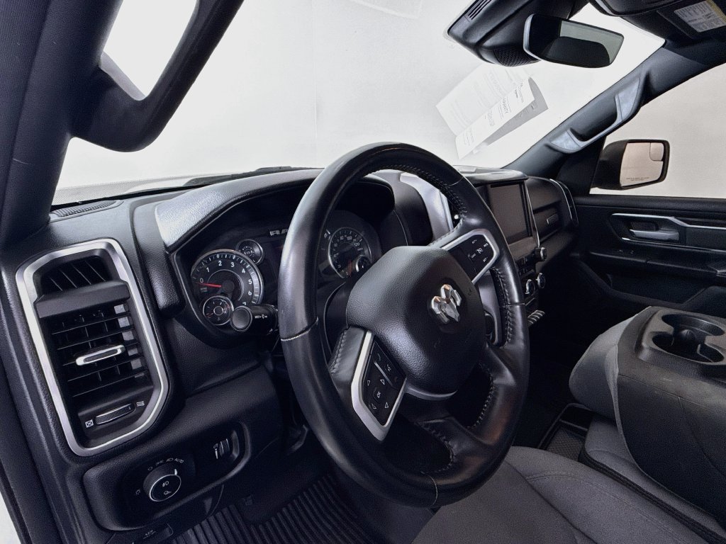 Used 2024 RAM 1500 Big Horn AWD/4WD image 9