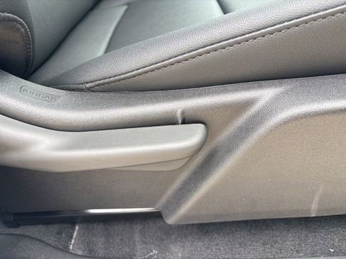 New 2026 Chevrolet Colorado Trail Boss AWD/4WD image 14