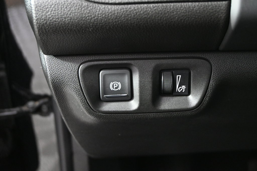 Used 2023 GMC Acadia SLE w/ Driver Convenience Package AWD/4WD image 24
