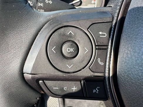 Used 2024 Toyota Camry SE AWD/4WD image 19