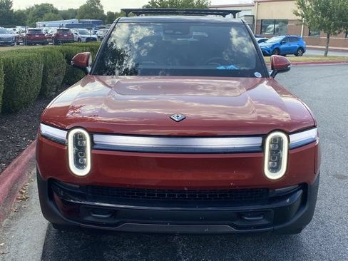 Used 2026 Rivian R1S Adventure Dual AWD/4WD image 14