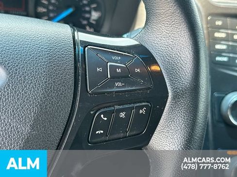 Used 2018 Ford Explorer XLT FWD image 30