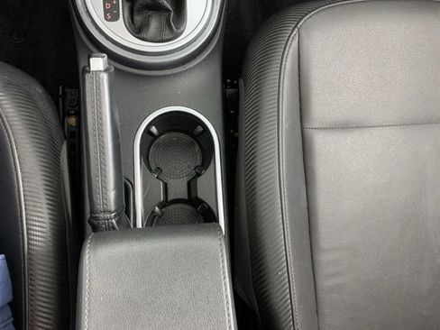 Used 2018 Volkswagen Beetle 2.0T S image 12