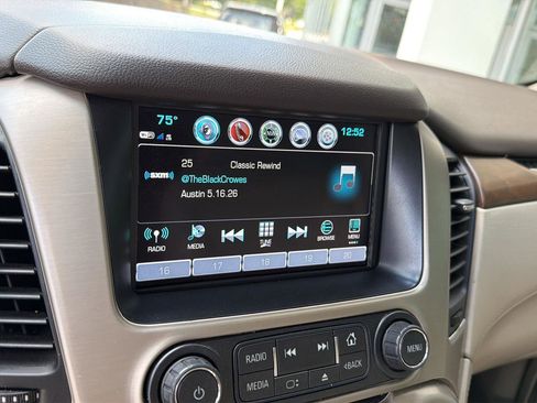 Used 2019 GMC Yukon Denali w/ Open Road Package RWD image 27