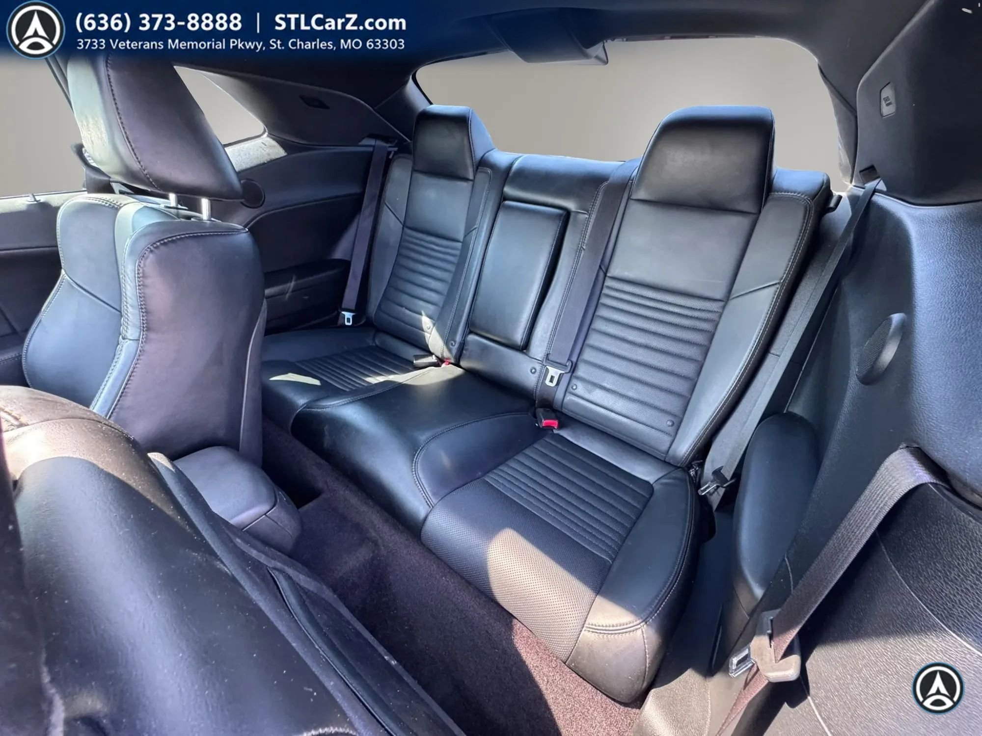Used 2016 Dodge Challenger R/T Scat Pack RWD image 11