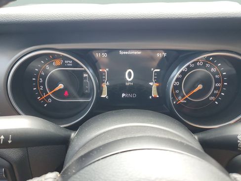 Used 2018 Jeep Wrangler Sport AWD/4WD image 23