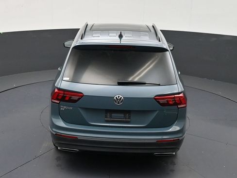 Used 2021 Volkswagen Tiguan SE w/ Panoramic Sunroof Package FWD image 15