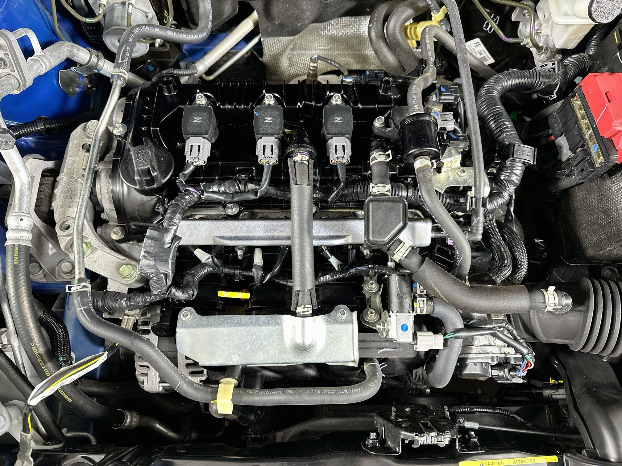 Used 2024 Nissan Kicks SR w/ SR Premium Package FWD image 31