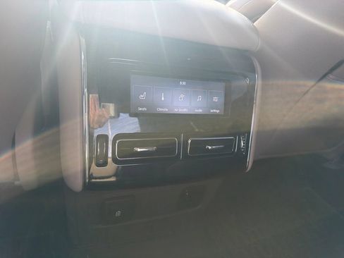 Used 2022 Lincoln Aviator Reserve w/ Equipment Group 201A AWD/4WD image 25