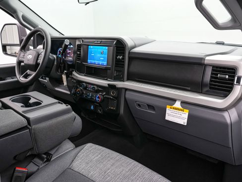 New 2026 Ford F250 XLT w/ Tremor Off-Road Package image 24
