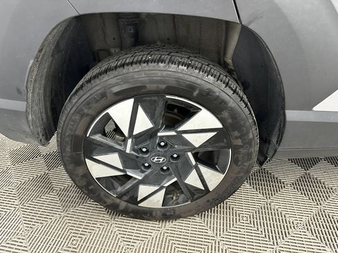 Used 2024 Hyundai Kona SEL AWD/4WD image 18