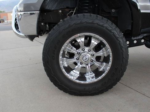 Used 2005 Ford F350 Lariat AWD/4WD image 40