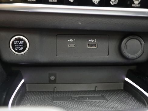 Used 2021 Nissan Rogue Platinum image 27