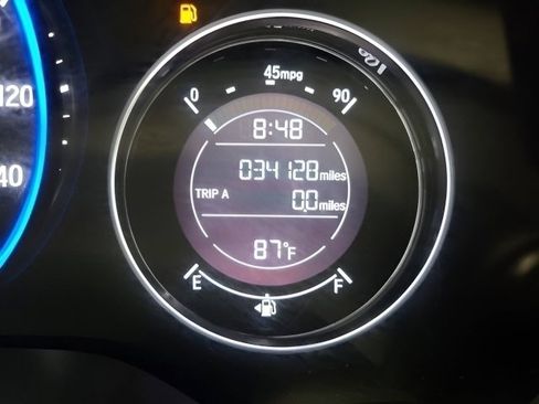 Used 2022 Honda HR-V Sport image 28