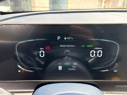 Used 2023 Kia Sportage EX AWD/4WD image 15