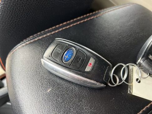 Used 2016 Subaru Crosstrek 2.0i Limited image 15